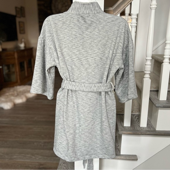 Marine Layer Meryl Sherpa Robe - Picture 7 of 7